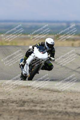 media/Jun-14-2025-Lets Ride (Sat) [[c36d48699a]]/B Group/1120am (Grapevine)/